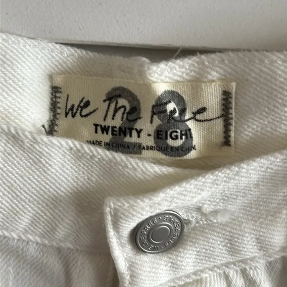 NWT Free People Loving Good Vibrations Shorts! Size 28