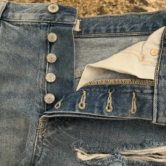NWT Free People Maggie Mid Rise Distressed Shorts