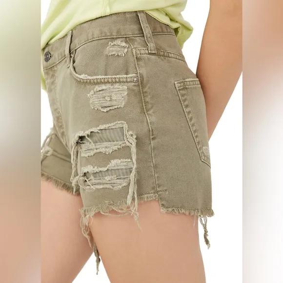 NWT Free People Maggie Mid Rise Shorts