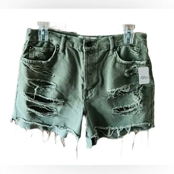 NWT Free People Maggie Mid Rise Shorts