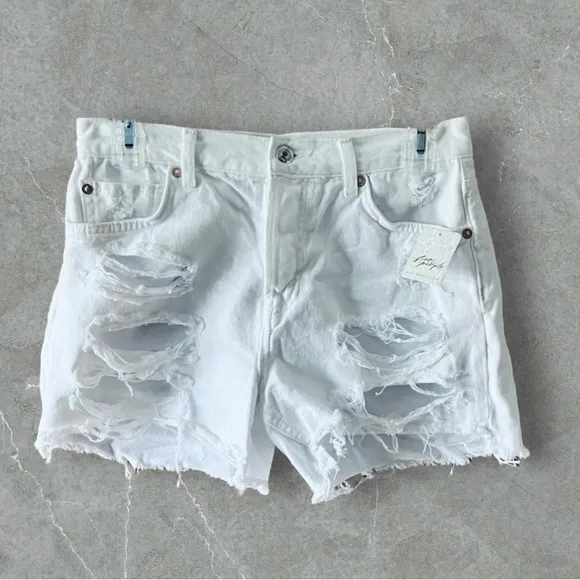 NWT Free People Maggie Mid Rise Shorts