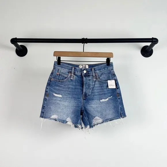NWT Free People Makai Distressed Cutoff Shorts in Shout &amp; Twist