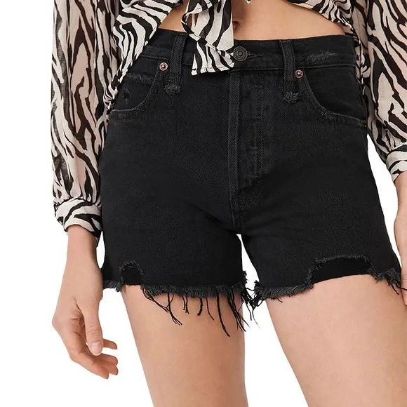 NWT FREE PEOPLE Makai High Waisted black Jean Shorts Size 24
