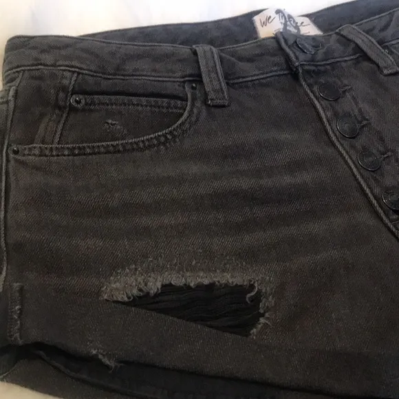 NWT Free People Rolled Hem Cut-Off Denim Shorts sz29