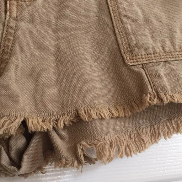 NWT Free People Sandy Khaki Cargo Shorts