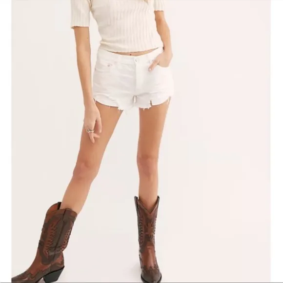NWT Free People white Jean shorts