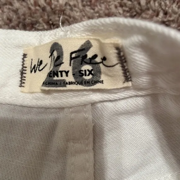 NWT Free People White Shorts Size 26