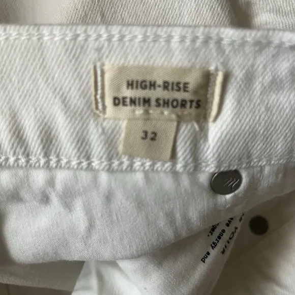 NWT Madewell High-Rise Denim Shorts in Tile White Size 32