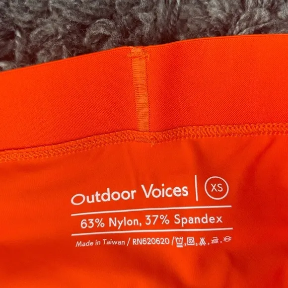 NWT Outdoor Voices SuperForm 5” Shorts in Sundance size Extra small