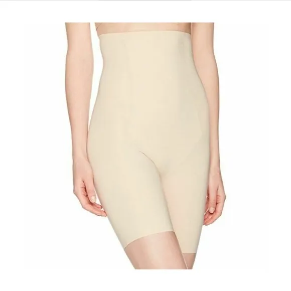 NWT Spanx [ Large ] Thinstincts High Waist Mid-Thigh Shorts in‎ Soft Nude