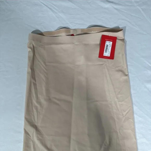 NWT Spanx [ Large ] Thinstincts High Waist Mid-Thigh Shorts in‎ Soft Nude