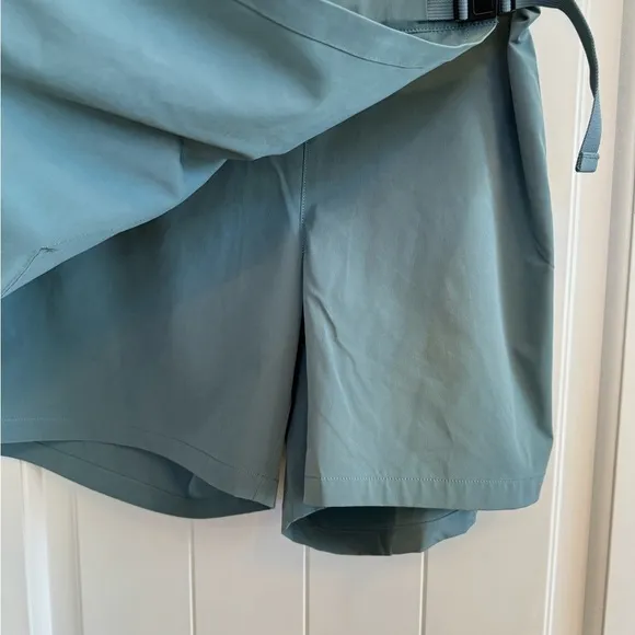 NWT, The North Face Skort, Goblin Blue, Size 14