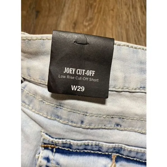 NWT True Religion Joey Low Rise Cut-Off Shorts. Size 29W