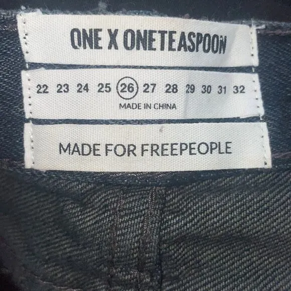 One Teaspoon for Free People Shorts Women’s Sz 26 Low Waist Medium Rise