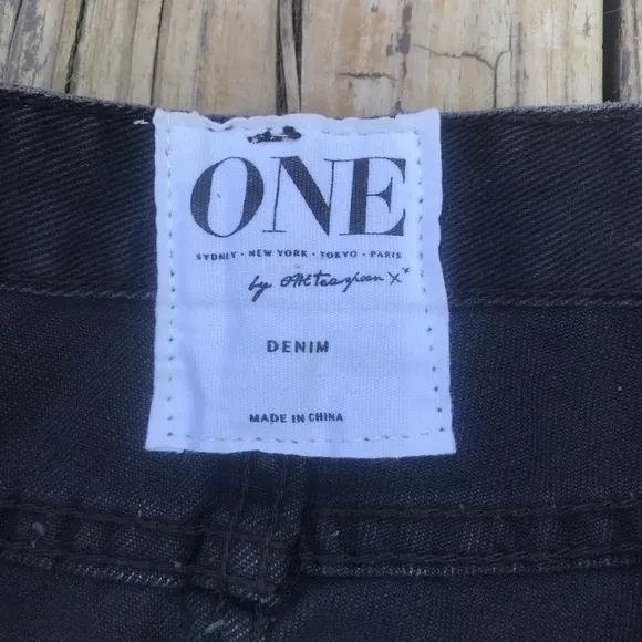 One Teaspoon Trashed Free Birds Cutoffs