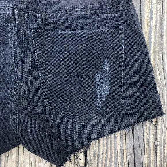 One Teaspoon Trashed Free Birds Cutoffs