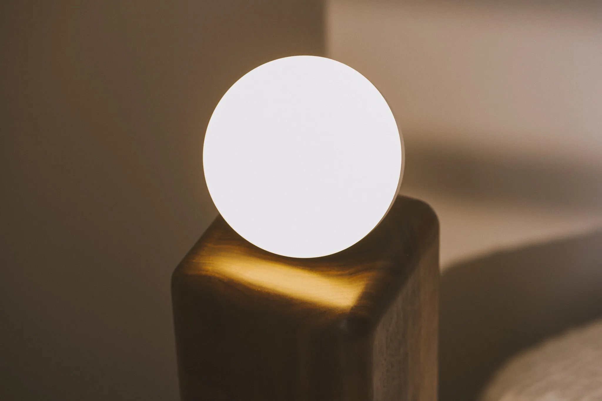 Pan Smart Floor Lamp - Touch, Voice, App Control