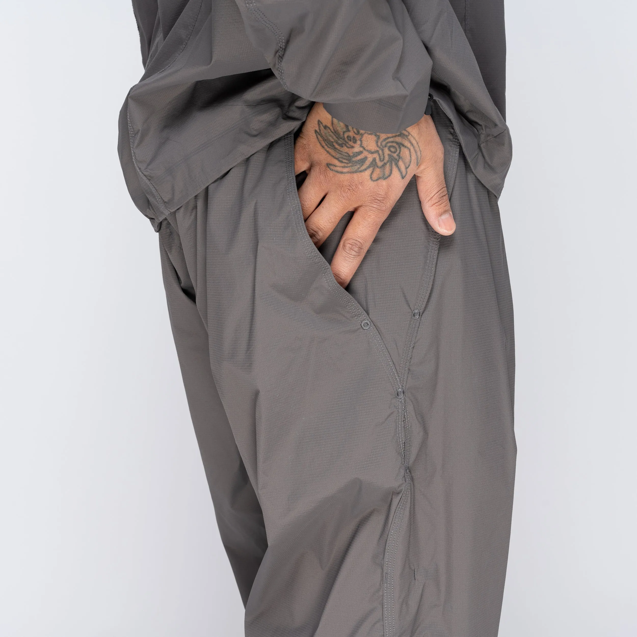 Parachute Wind Pants Zinc Gray GZ75150