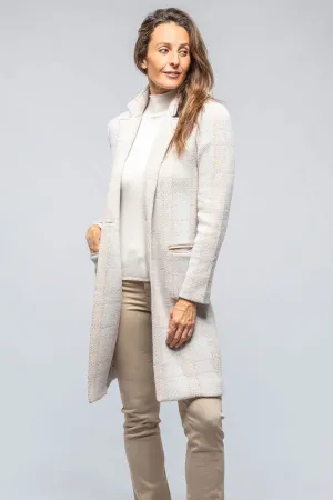 Paseo Long Coat In White/Nougat/Beige/Grey Plaid