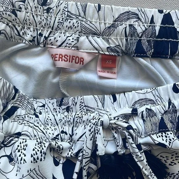 Persifor Shorts Navy and White size XS