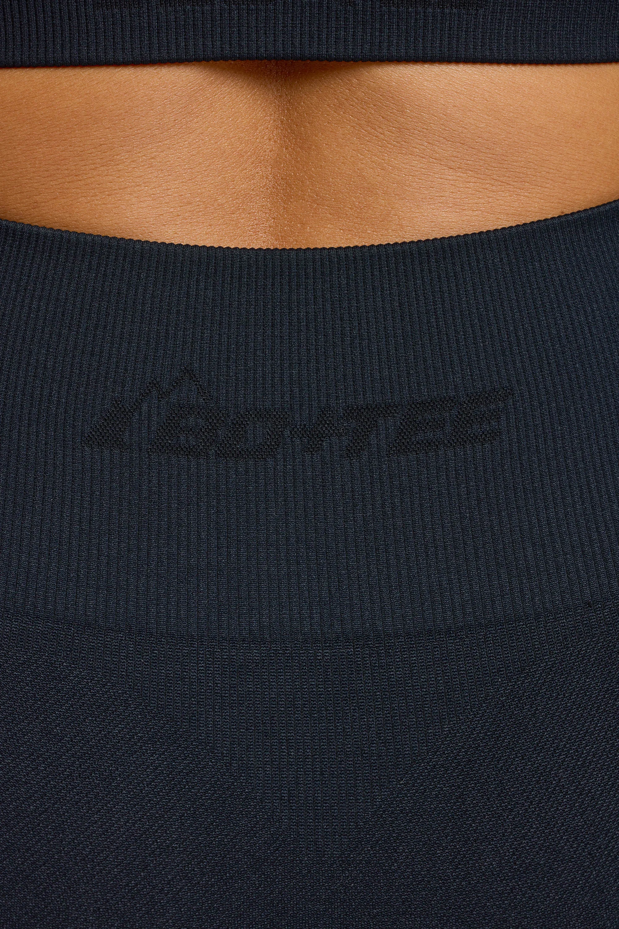 Piste - Petite Super Sculpt Base Layer Leggings in Black