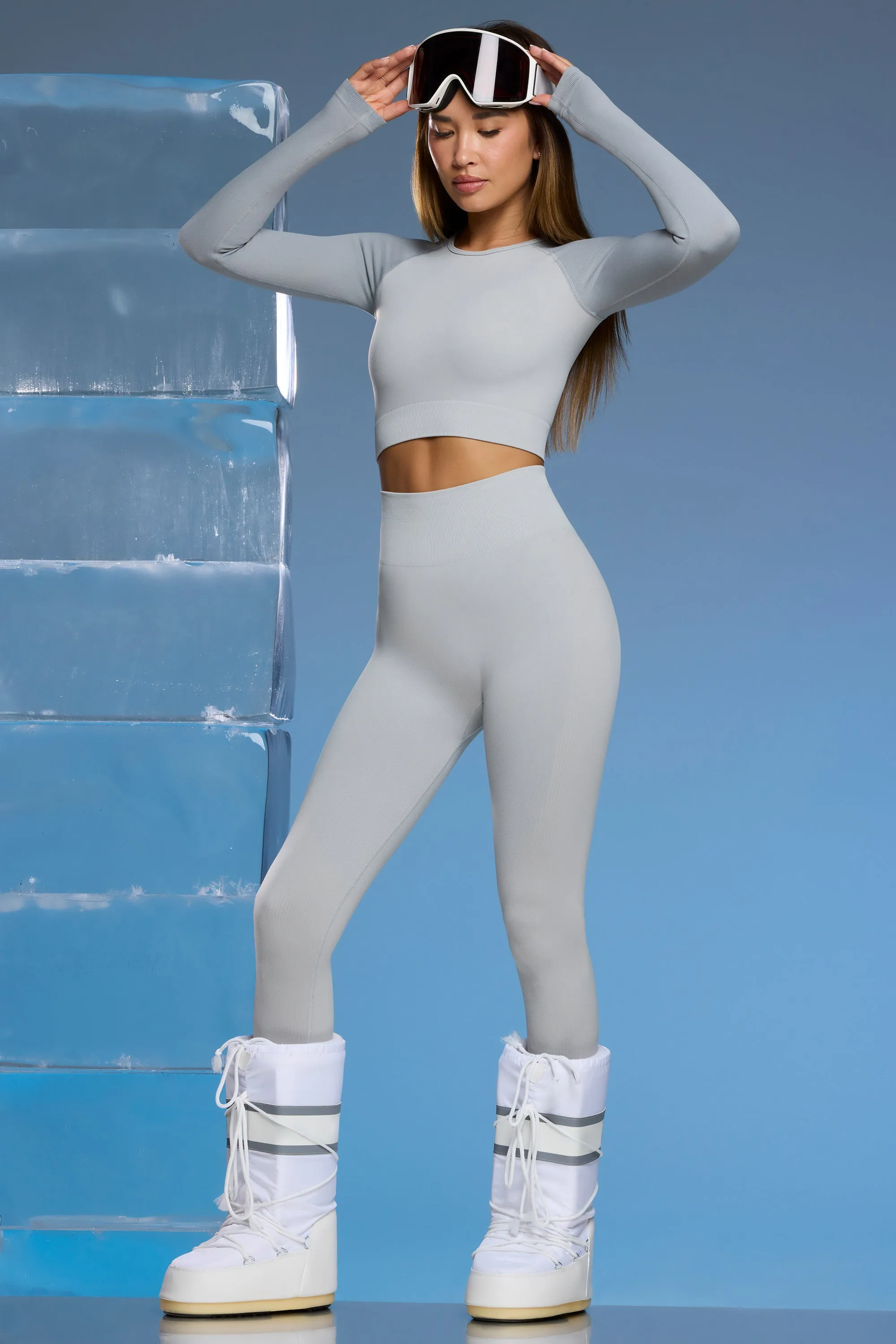 Piste - Petite Super Sculpt Base Layer Leggings in Light Grey