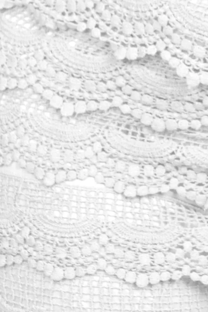 Plus Size Layered Lace Banded Mini White Shorts