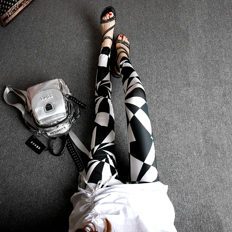 "BLACK WHITE GEOMETRIC PATTERN STITCHING" LEGGINGS N042706
