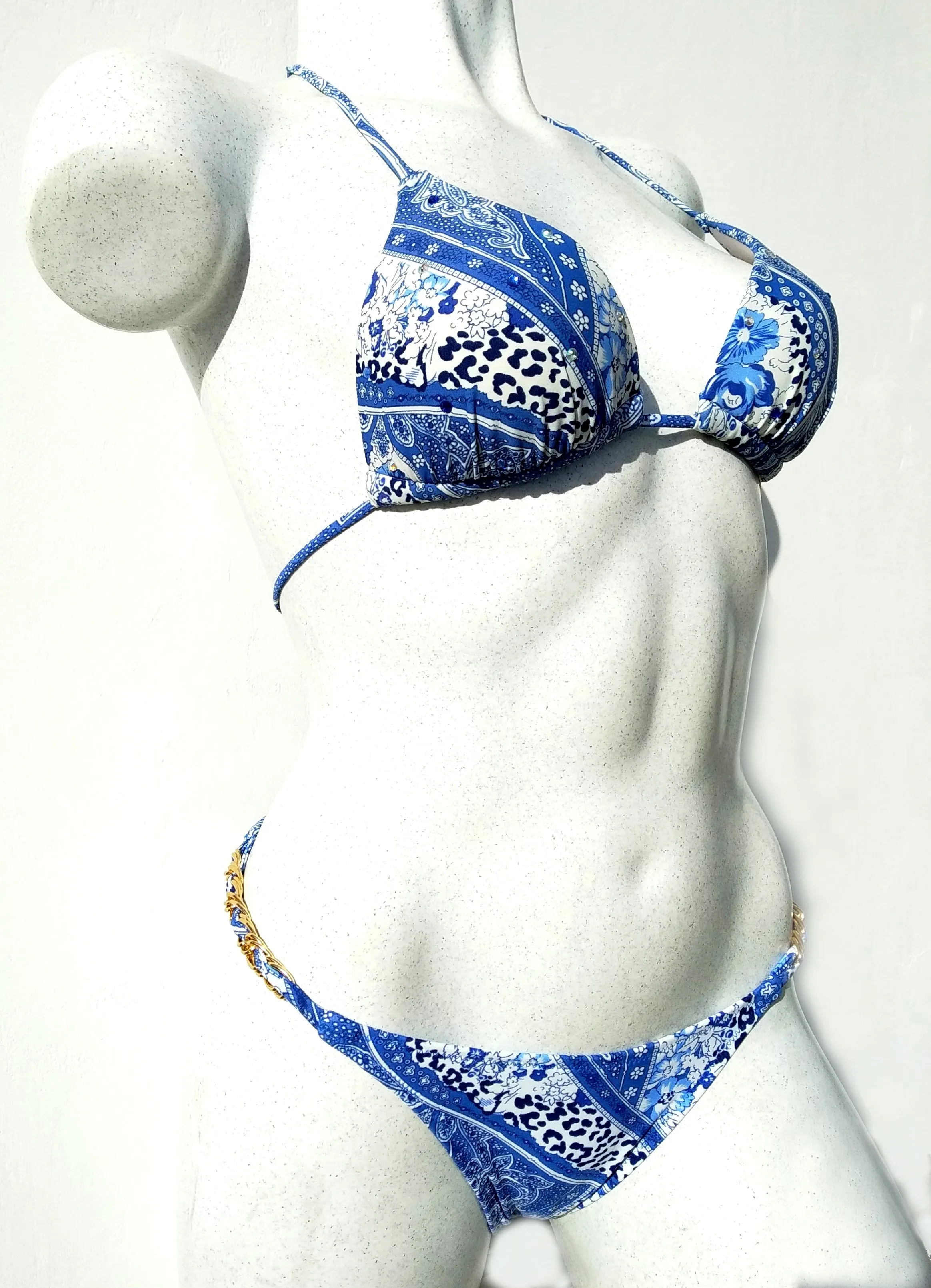 "On the gold track" padded triangle bikini set