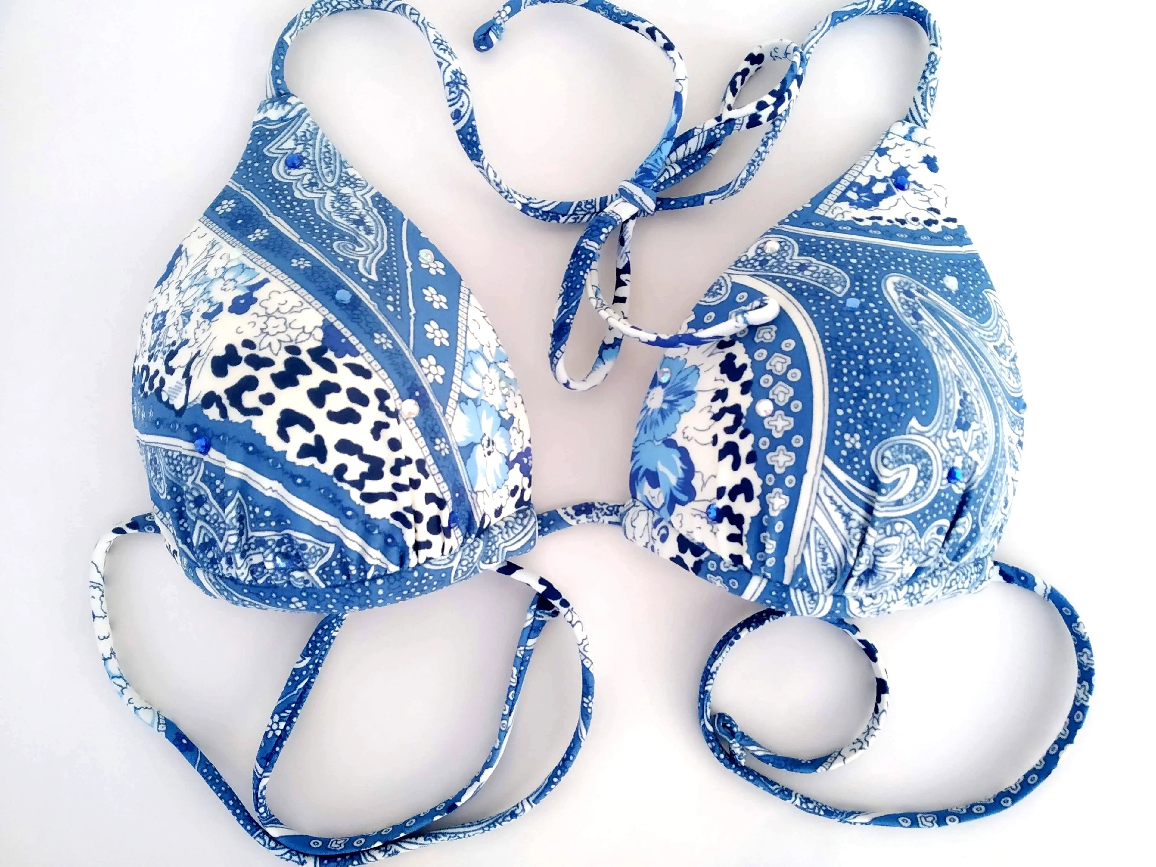 "On the gold track" padded triangle bikini set