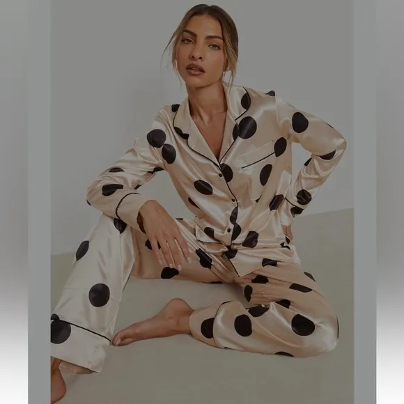 Satin Polka Dot Pajama Set D.