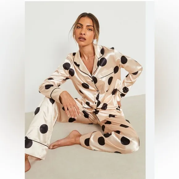 Satin Polka Dot Pajama Set D.