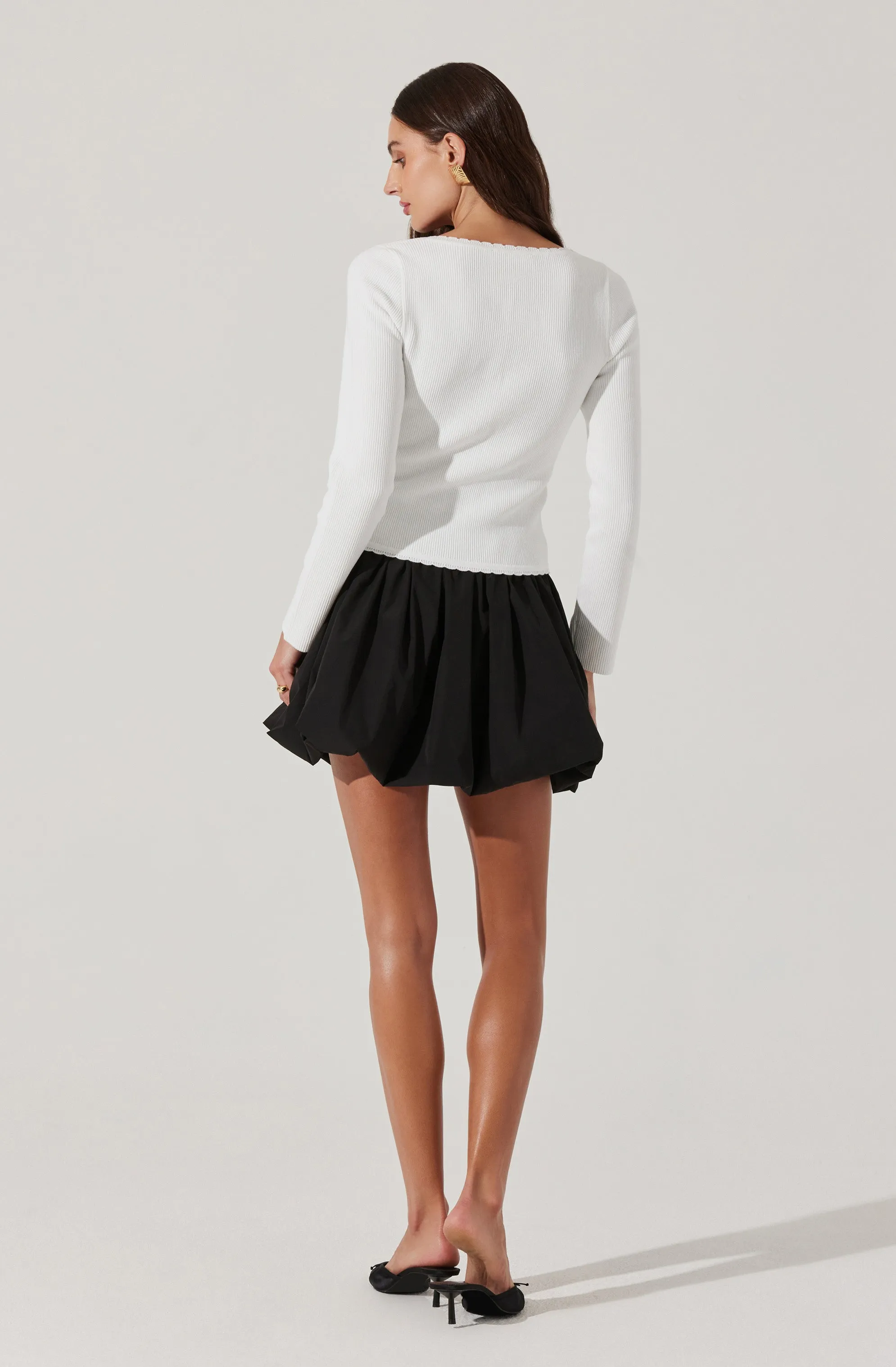 Scallop Trim Ribbed Knit Top