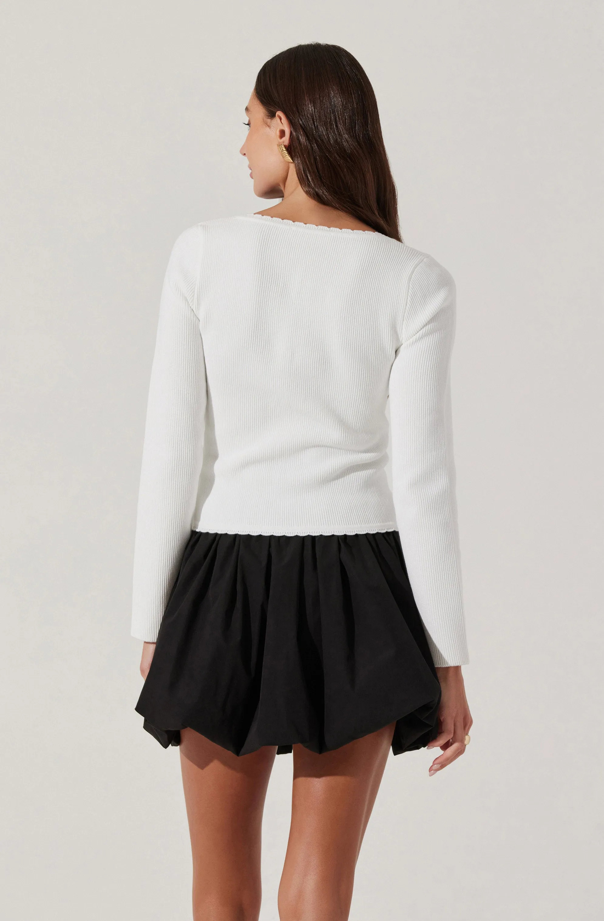 Scallop Trim Ribbed Knit Top