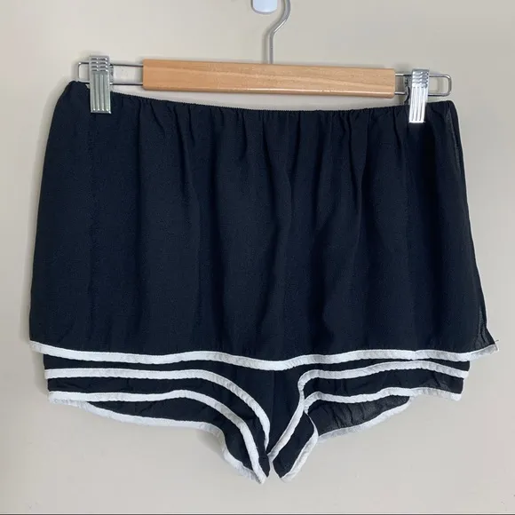 See By Chloé Multi-Layer Puff Shorts / Skort *Black &amp; White* Sz 2