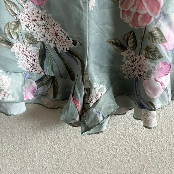 Show Me Your Mumu Women's Bobbi Printed Shorts Size L
