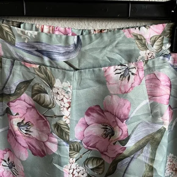 Show Me Your Mumu Women's Bobbi Printed Shorts Size L