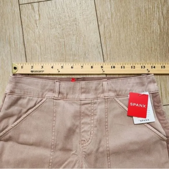 SPANX Pink Light 6-Inch Stretch Twill Shorts size Small