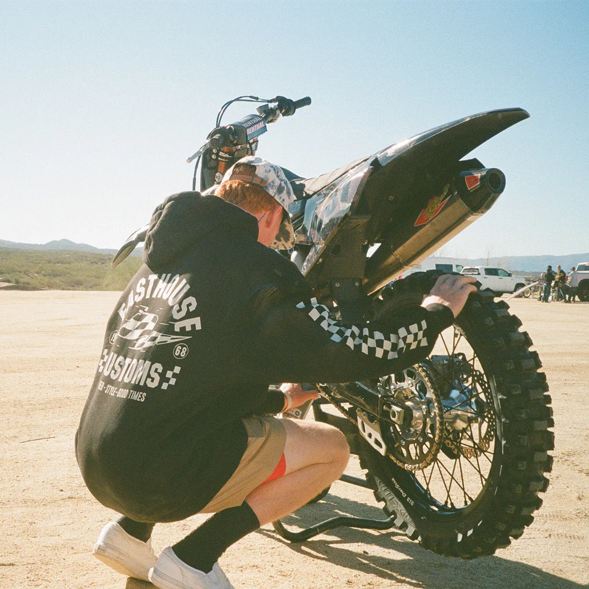 Sprinter Hooded Pullover - Black