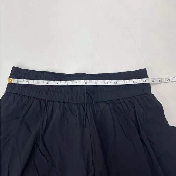 Sweaty Betty Circuit 2” Workout Shorts Lined Size XL Womens