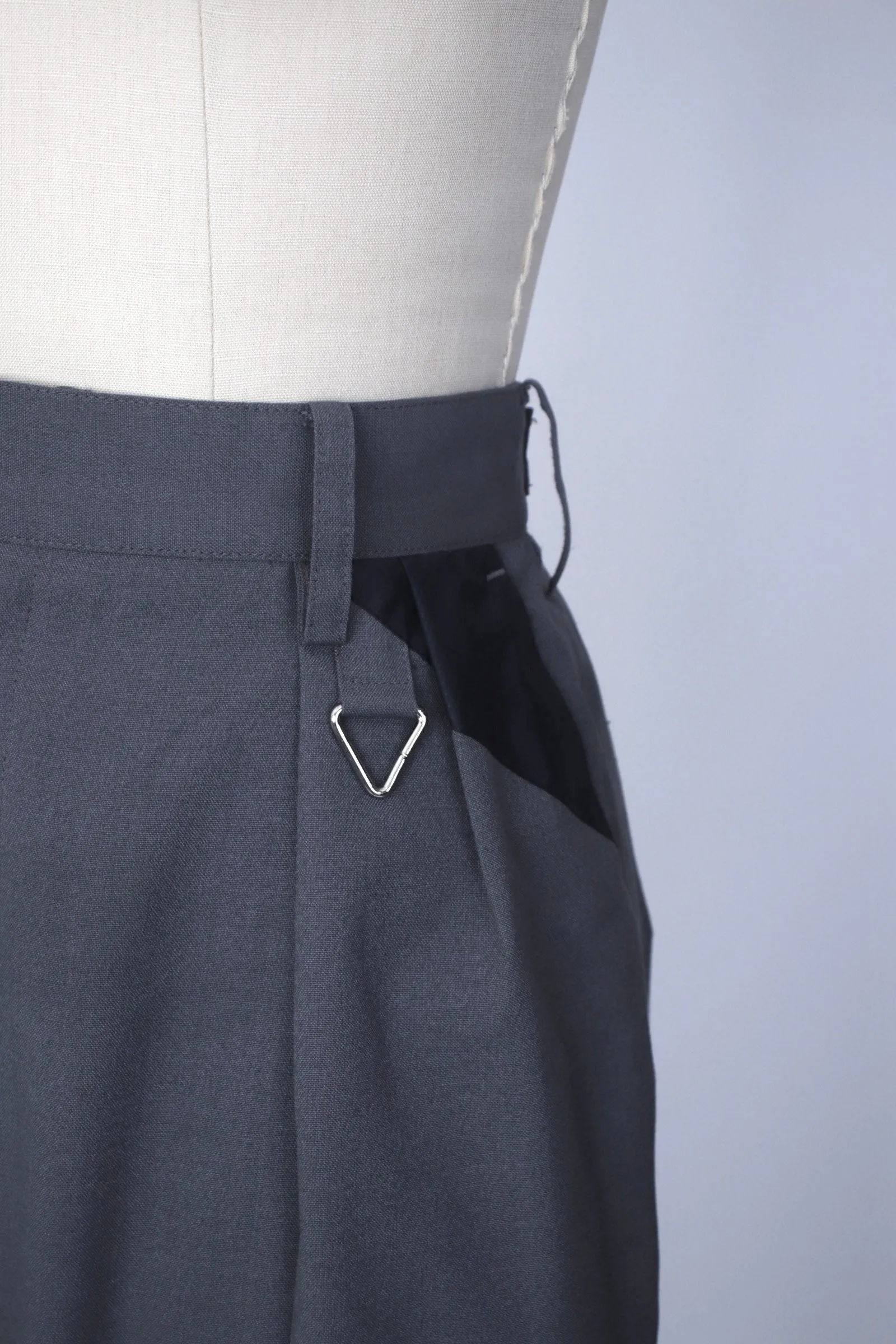 Tamme Suiting Strap Trousers