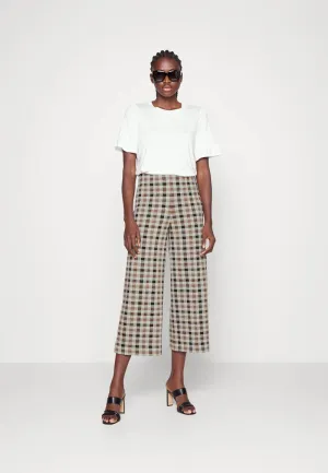 The Ilisan Trouser by Part Two - Argan Oil Check