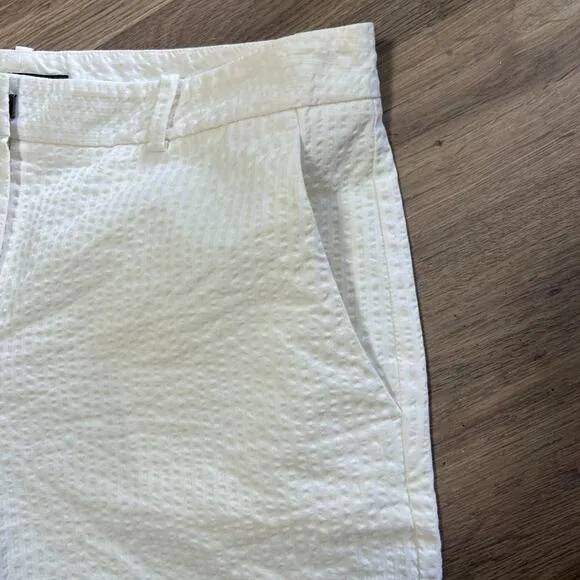 Theory beige  Ediena sea Island Shorts Sz 6