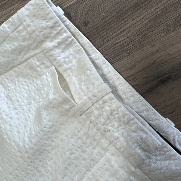 Theory beige  Ediena sea Island Shorts Sz 6