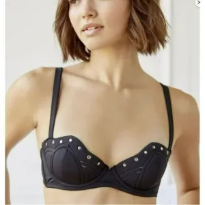 Thistle and Spire Carina Seamed Lined Studded Underwire Bra 34D NWT