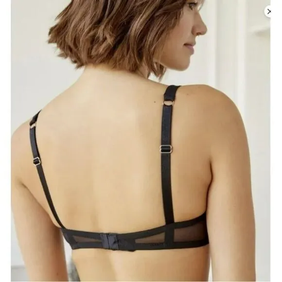 Thistle and Spire Carina Seamed Lined Studded Underwire Bra 34D NWT