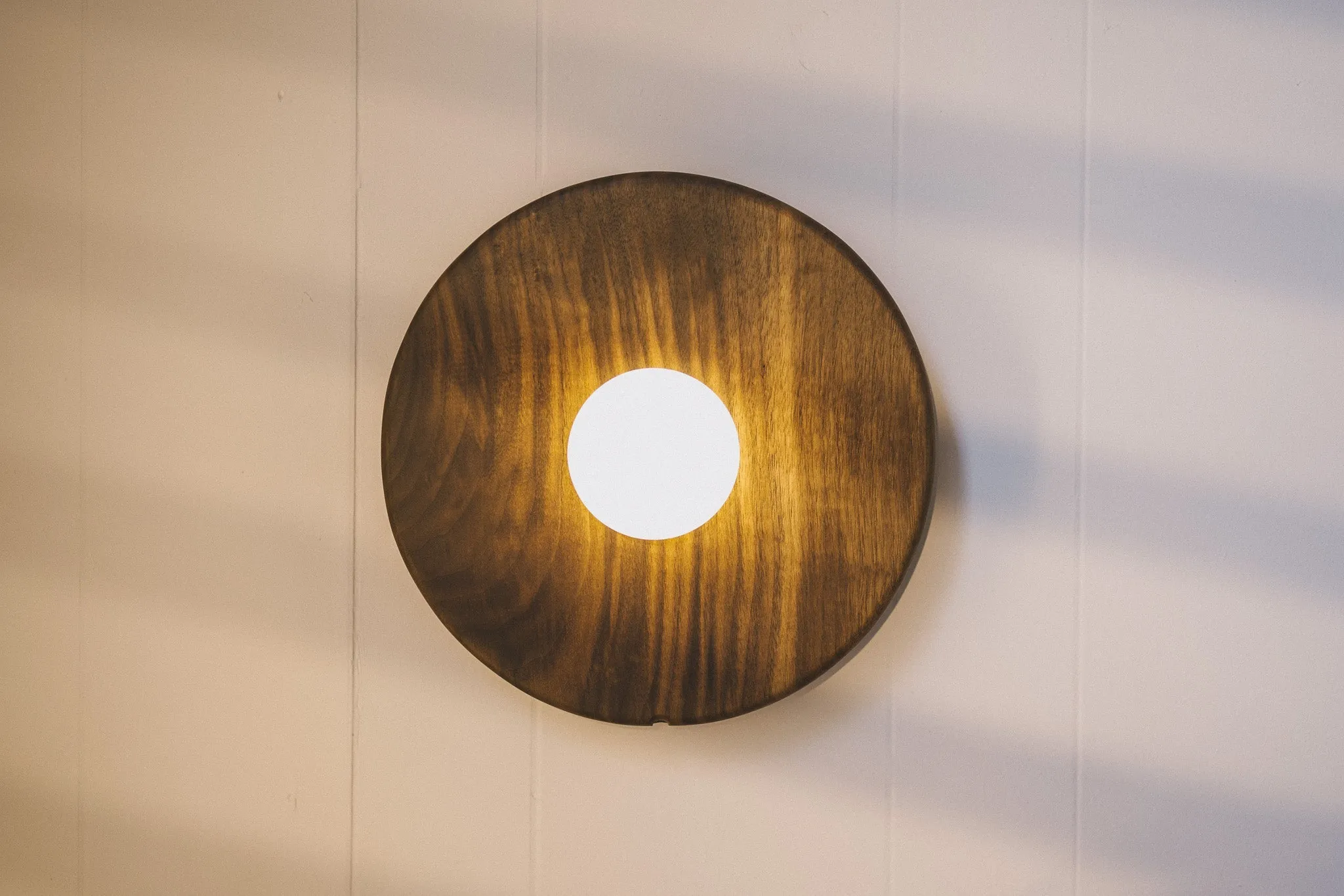 Touch Control Egg Wall Sconce