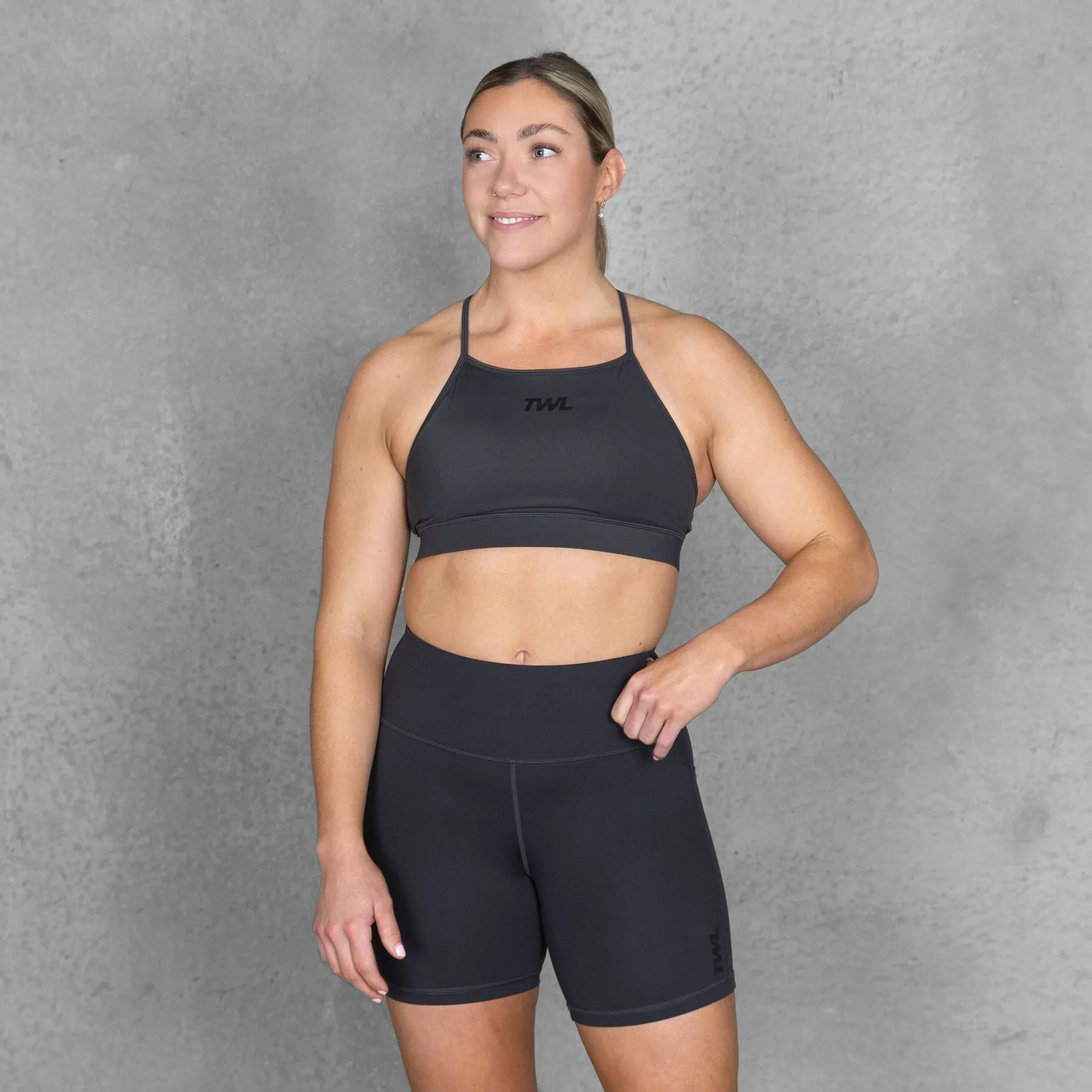 TWL - WOMEN'S ENERGY SHORTS MID LENGTH - PHANTOM
