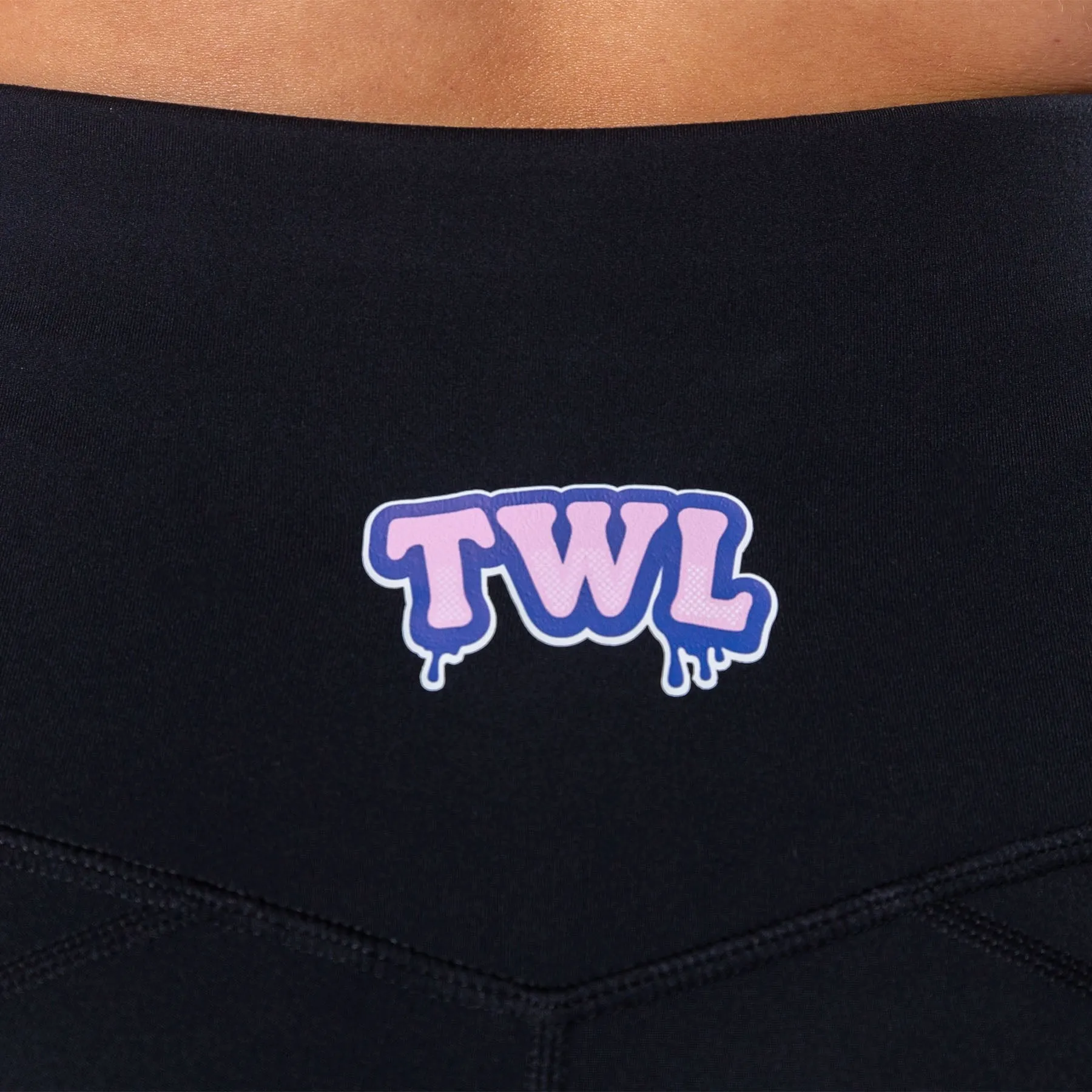 TWL - WOMEN'S ENERGY SHORTS - TREATS - BLACK