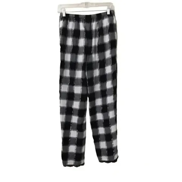 Victoria's Secret Black Plaid Metallic Pajama Pants